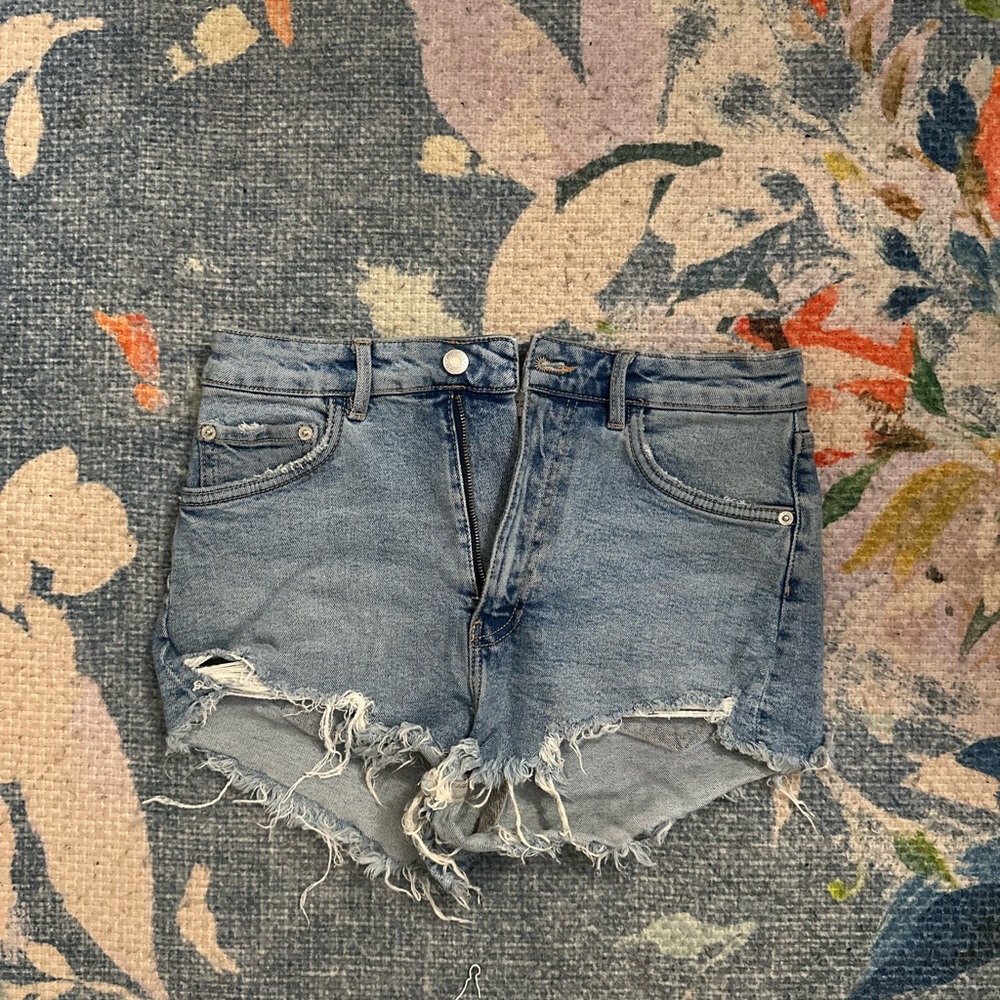Zara Light Blue Denim Jeans